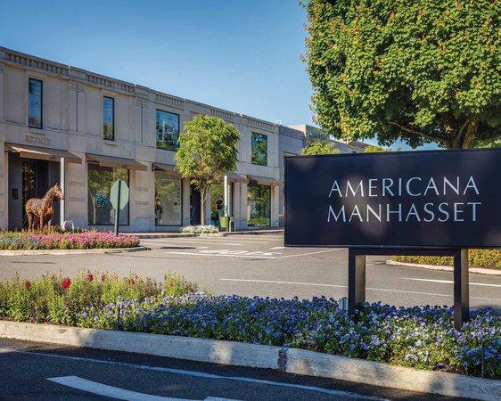 Manhasset Shooting Investigation: Police Respond After Reports of Gunfire Near Americana Mall