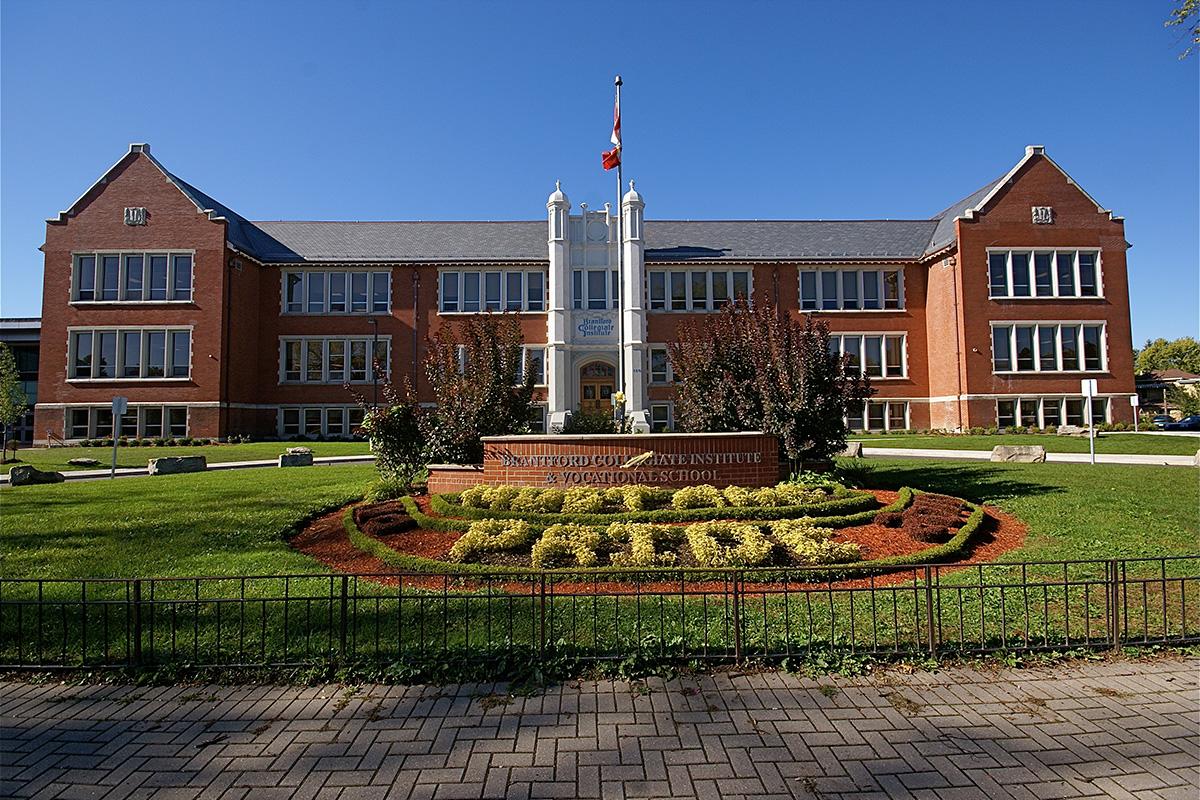 BCI Lockdown Today: Police Respond to Reported Threat at Brantford Collegiate Institute